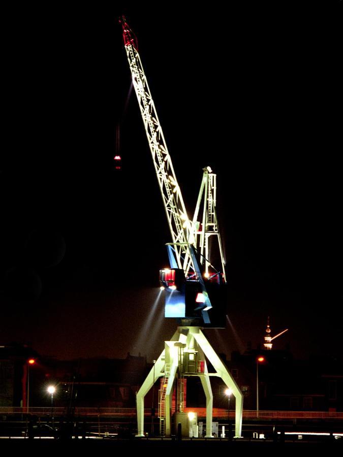 Havenkraan Van Harlingen Luaran gambar