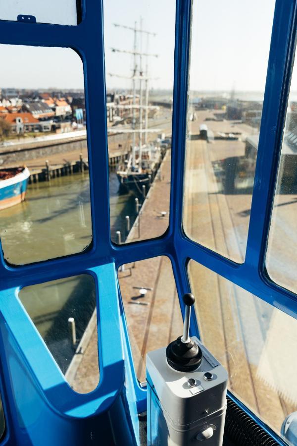 Havenkraan Van Harlingen Luaran gambar